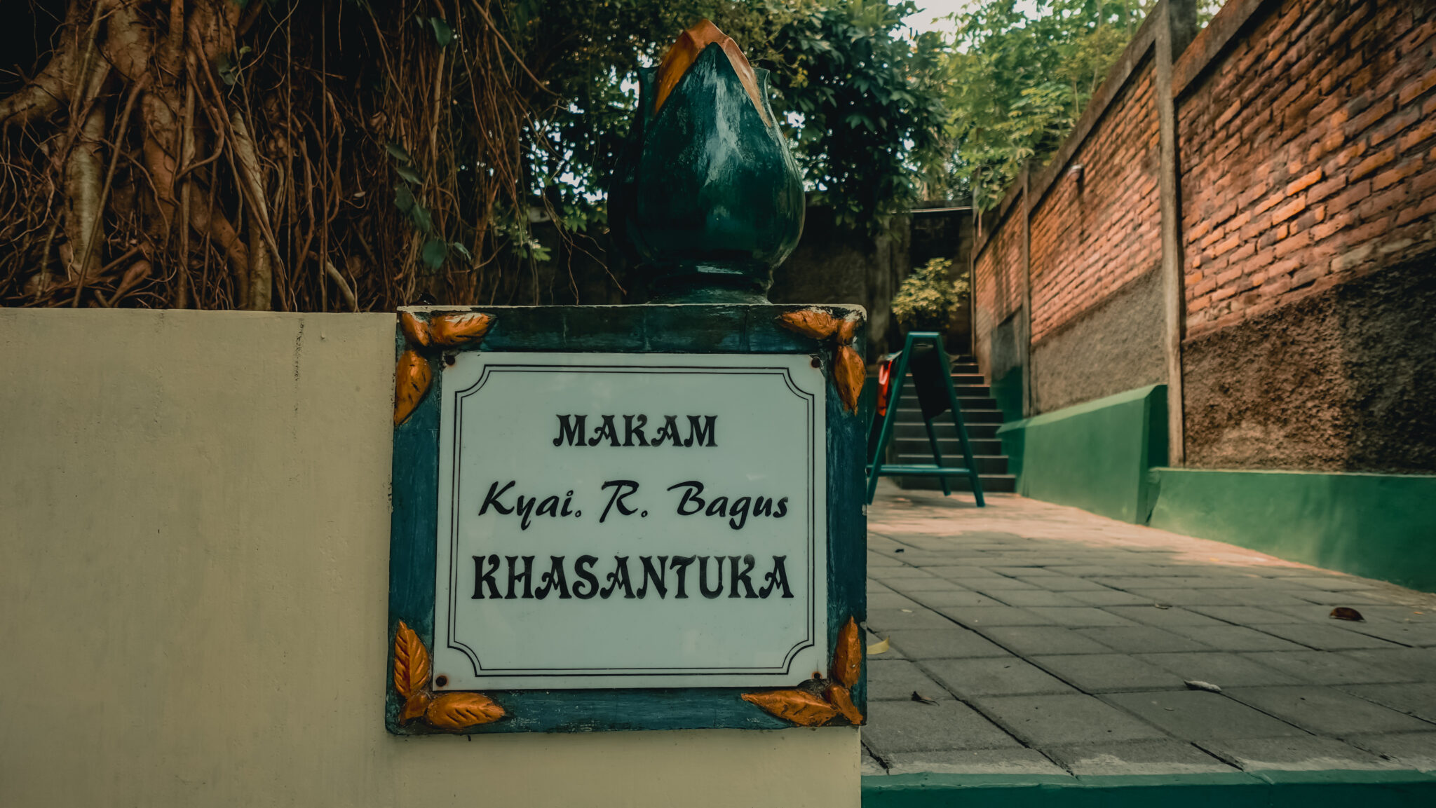 Makam Kyai R.Bagus Khasantuka